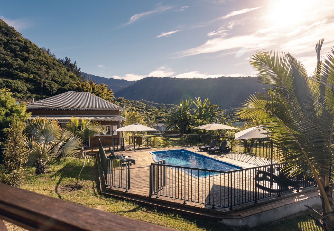 Bungalow à ENTRE-DEUX - Carambole